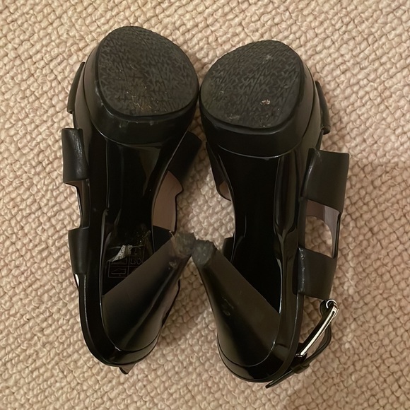 Michael Kors women’s size 5 black platform strappy heels - Picture 4 of 7